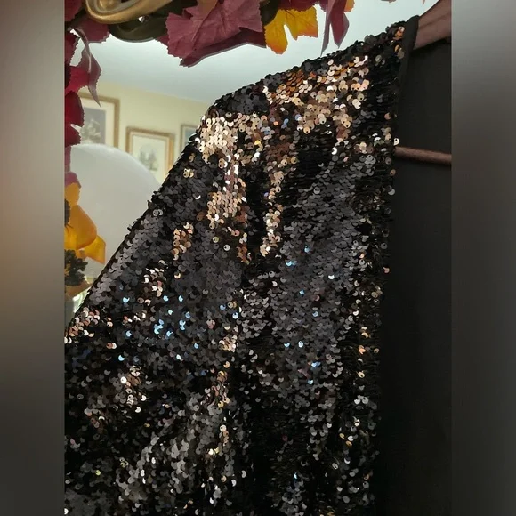 Torrid Runway Collection Sequin Gold and Black Kimono Short Jacket - Picture 3 of 10